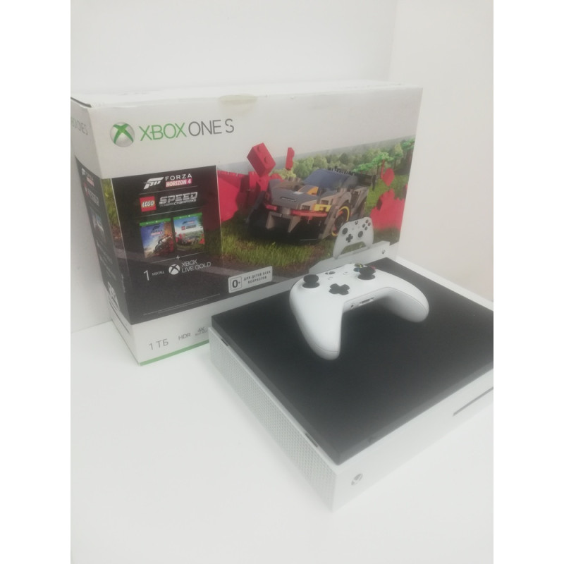 Игровые приставки Microsoft Xbox One S 1TB            
            б/у