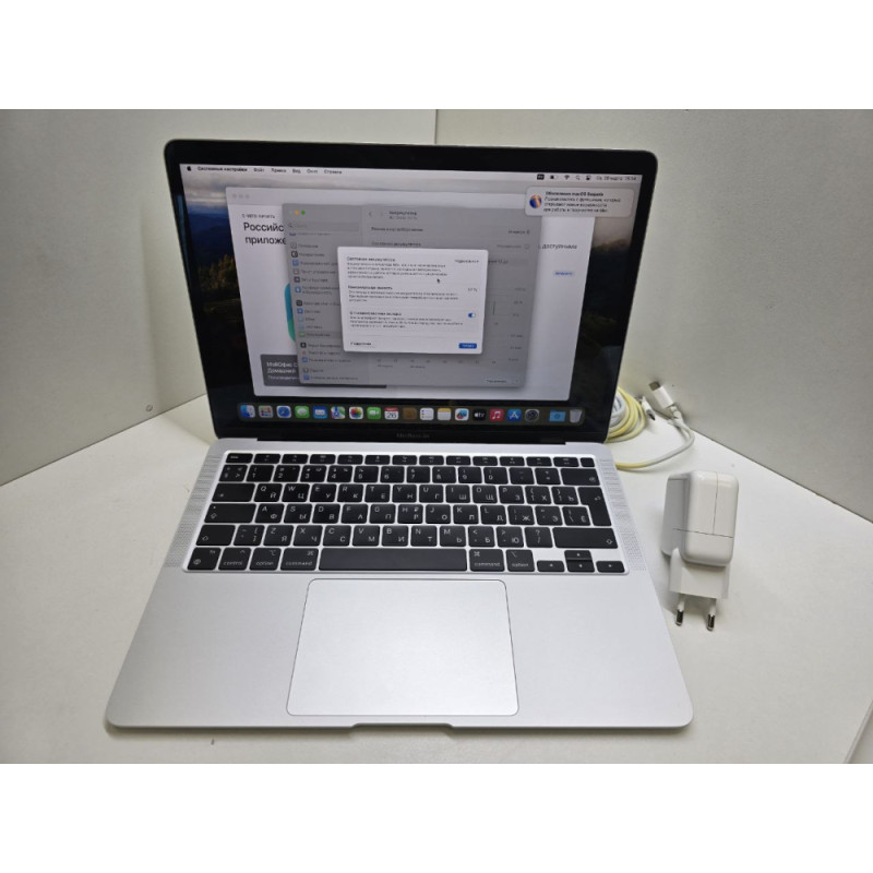 Ноутбук Apple MacBook Air (M1, 2020) A2337            
            б/у