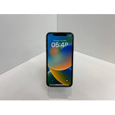 Мобильный телефон Apple iPhone X 3/64 GB            
            б/у