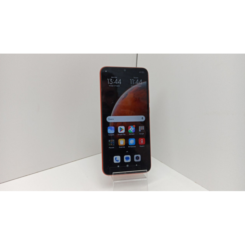 Мобильный телефон Xiaomi Redmi 9C 2/32 GB            
            б/у