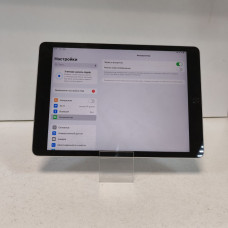 Планшет без SIM-карты Apple iPad 10.2 (2021) 3/64 GB            
            б/у