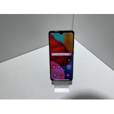 Мобильный телефон Samsung Galaxy A51 6/128 GB            
            б/у