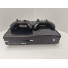 Игровые приставки Microsoft Xbox One 500GB            
            б/у