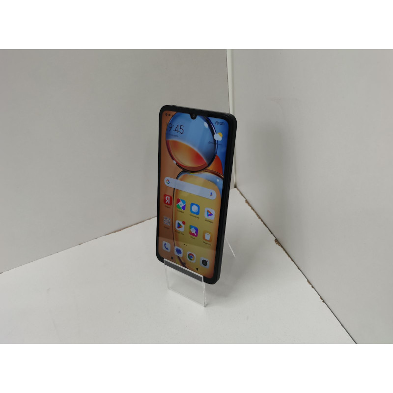 Мобильный телефон Xiaomi Redmi 13C 8/256 GB            
            б/у