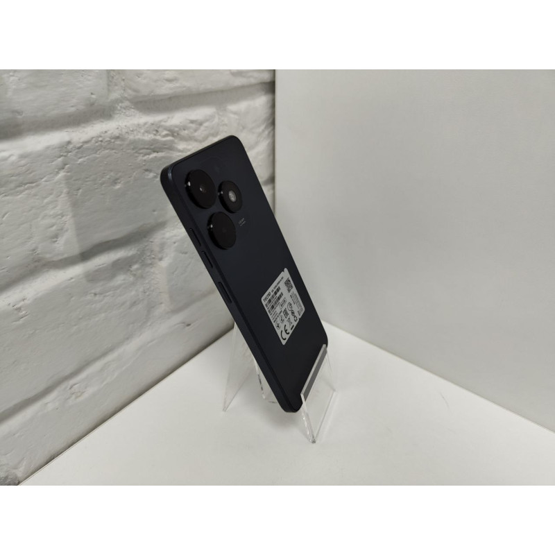 Мобильный телефон Tecno Spark Go 2024 4/64 GB            
            б/у