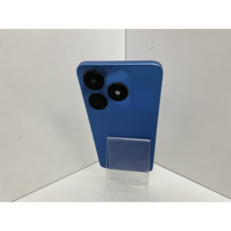 Мобильный телефон Tecno Spark 10 4/128 GB            
            б/у