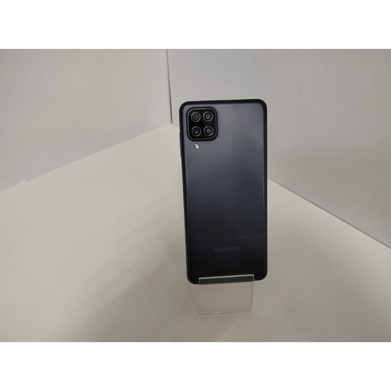 Мобильный телефон Samsung Galaxy A12 3/32 GB            
            б/у