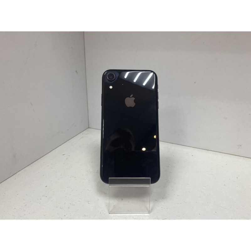Мобильный телефон Apple iPhone XR 3/128 GB            
            б/у