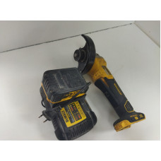 Аккумуляторная болгарка DeWALT DCG406            
            б/у