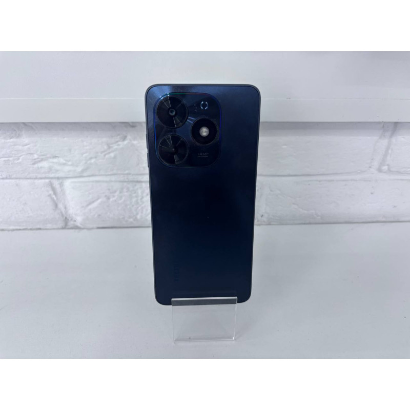 Мобильный телефон Tecno Spark Go 2024 3/64 GB            
            б/у