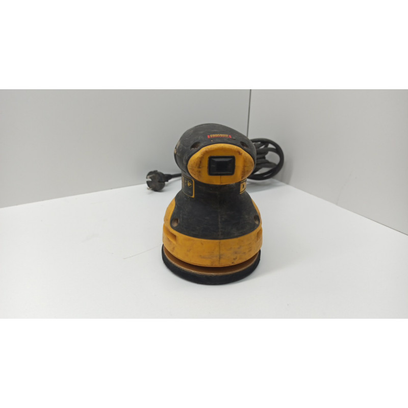Шлифовальная машина Dewalt DWE 6423            
            б/у