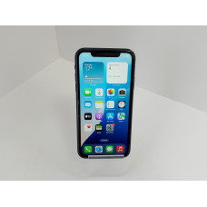 Мобильный телефон Apple iPhone XR 3/64 GB            
            б/у