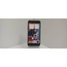 Мобильный телефон Apple iPhone 7 2/32 GB            
            б/у