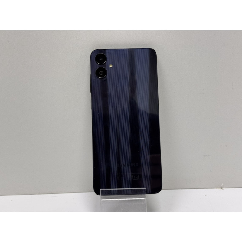 Мобильный телефон Samsung Galaxy A05 4/64 GB            
            б/у