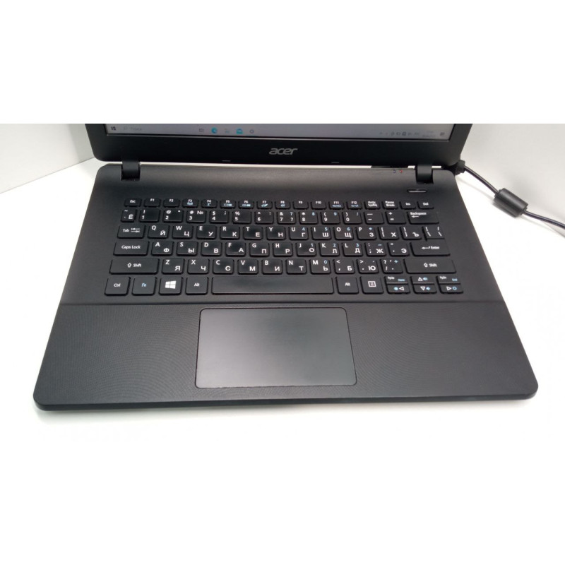 Ноутбук Acer. Aspire ES1-311-P4EW            
            б/у