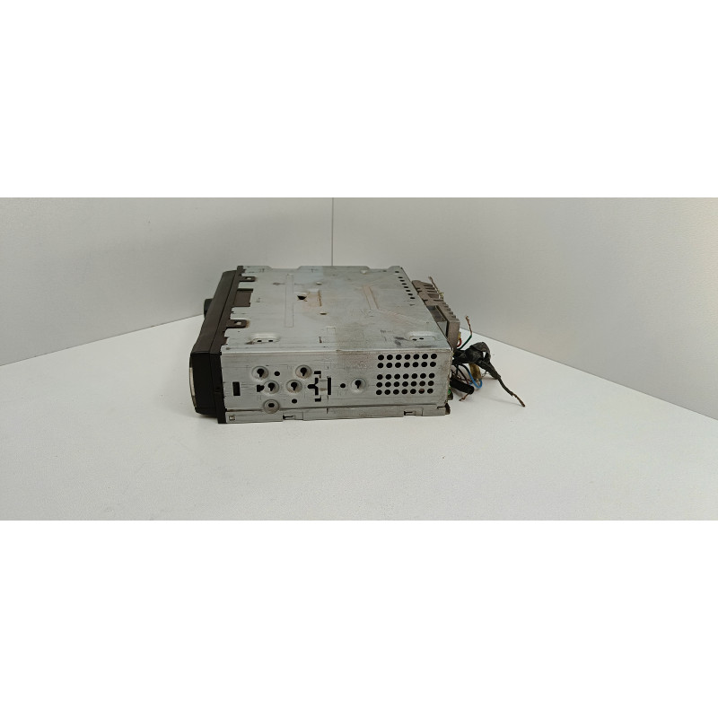 Автомагнитола Pioneer MVH-150UB            
            б/у