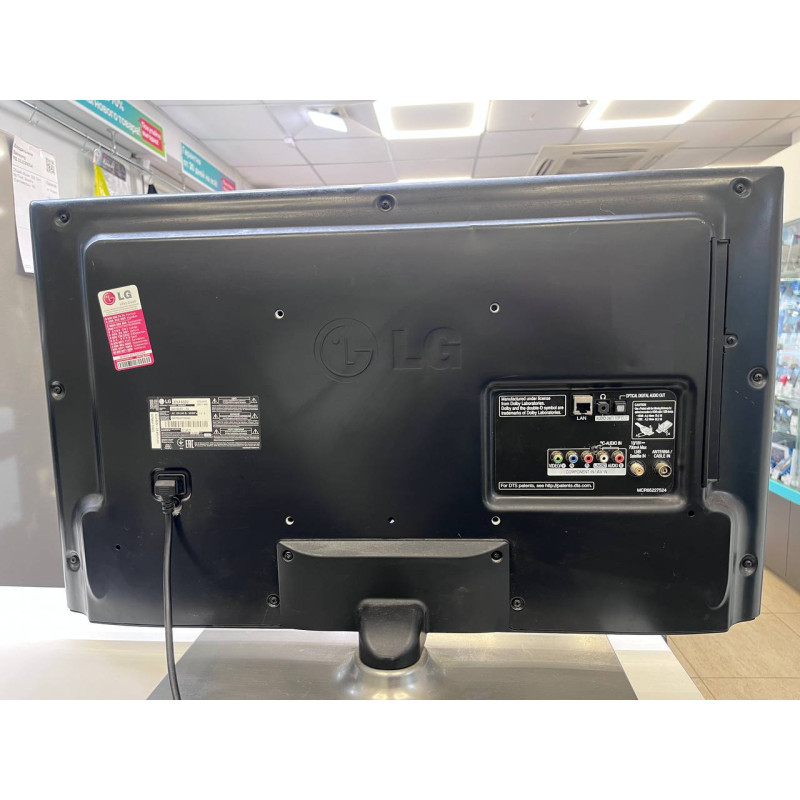 Телевизор LG 32LF650V            
            б/у