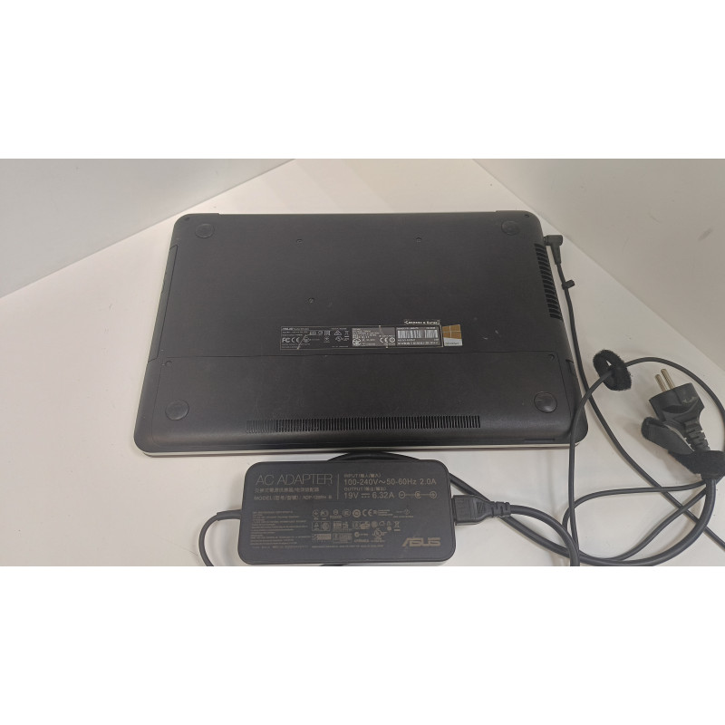 Ноутбук ASUS VivoBook N552V            
            б/у
