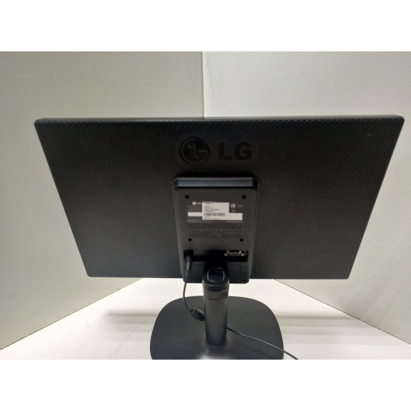 Мониторы LG 19M35A-B            
            б/у