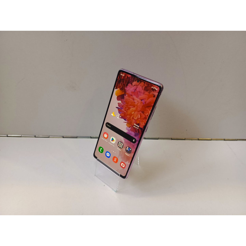 Мобильный телефон Samsung Galaxy S20 FE 6/128 GB            
            б/у