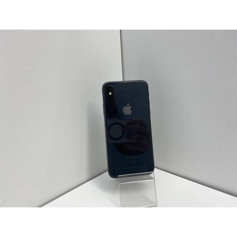 Мобильный телефон Apple iPhone X 3/64 GB            
            б/у