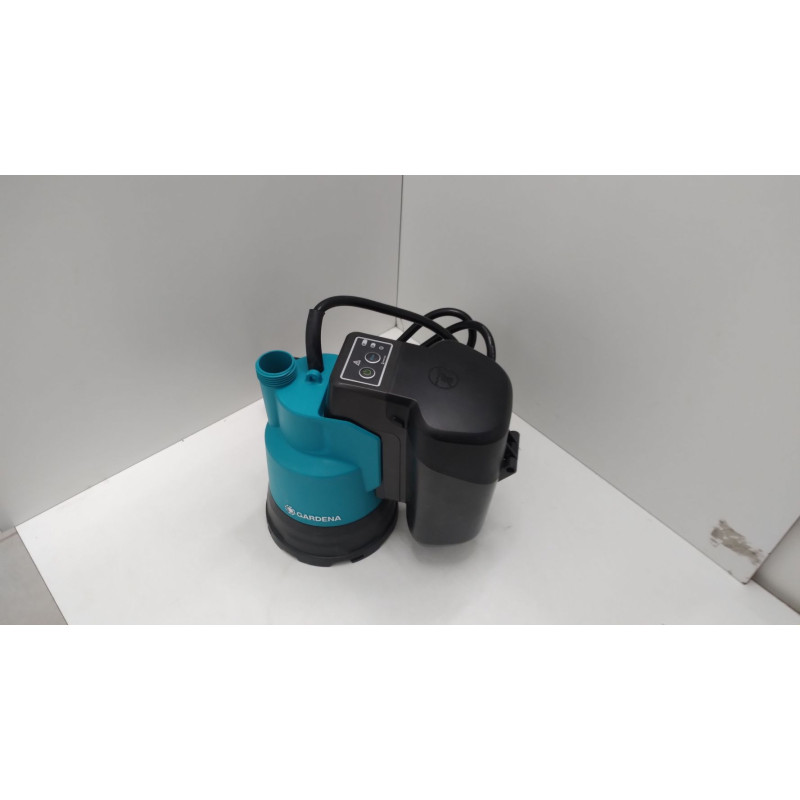 Насос Дренажный Gardena 14600-20.000.00            
            б/у