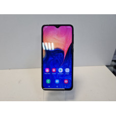 Мобильный телефон Samsung Galaxy A10 2/32 GB            
            б/у