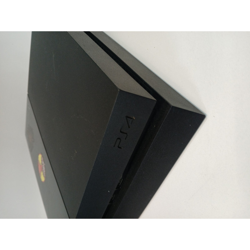 Игровые приставки Sony Playstation 4 500GB (CUH-1004A)            
            б/у