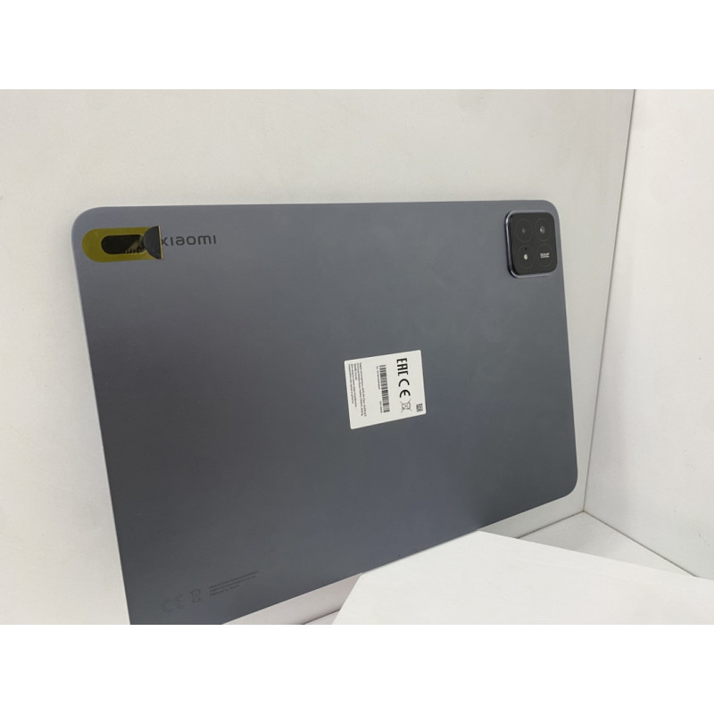 Планшет без SIM-карты Xiaomi Pad 6S Pro 12.4 8/256 GB            
            б/у