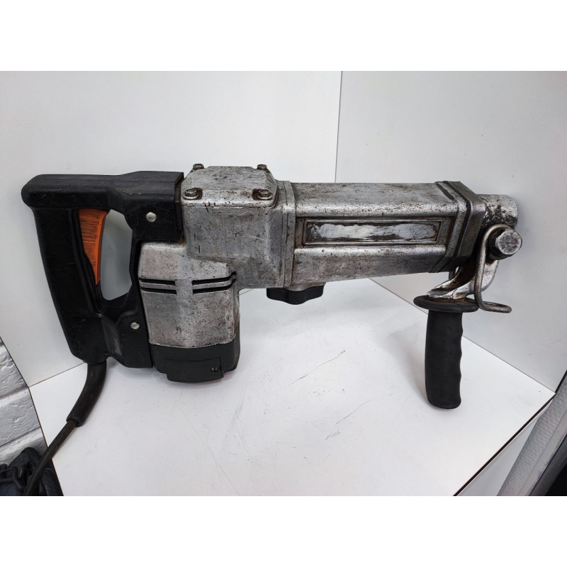 Отбойный молоток Metabo MH E10 S            
            б/у