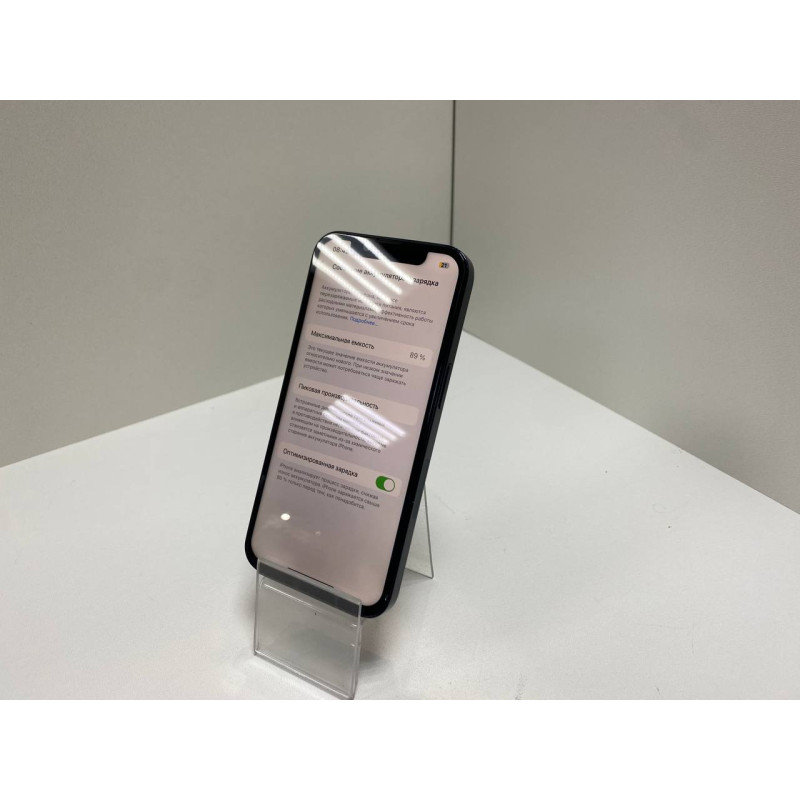Мобильный телефон Apple iPhone 14 6/128 GB            
            б/у