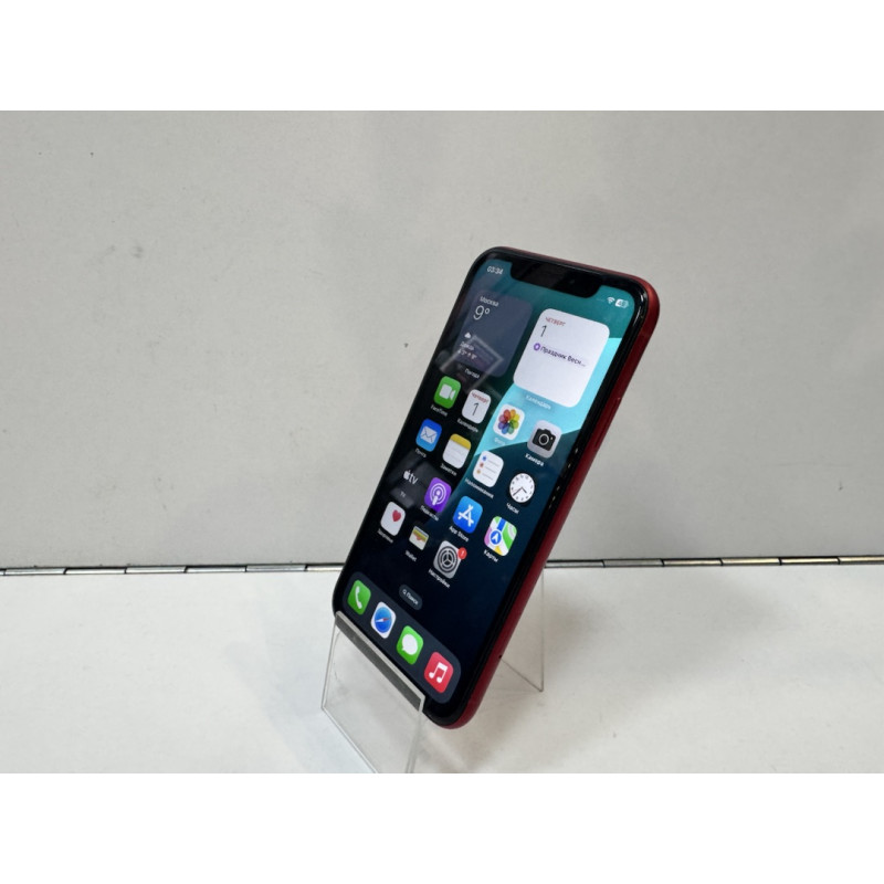 Мобильный телефон Apple iPhone XR 3/64 GB            
            б/у
