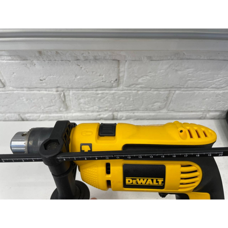 Дрель DeWALT DWD024            
            б/у
