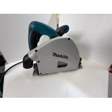Циркулярная (дисковая) пила Makita SP6000            
            б/у