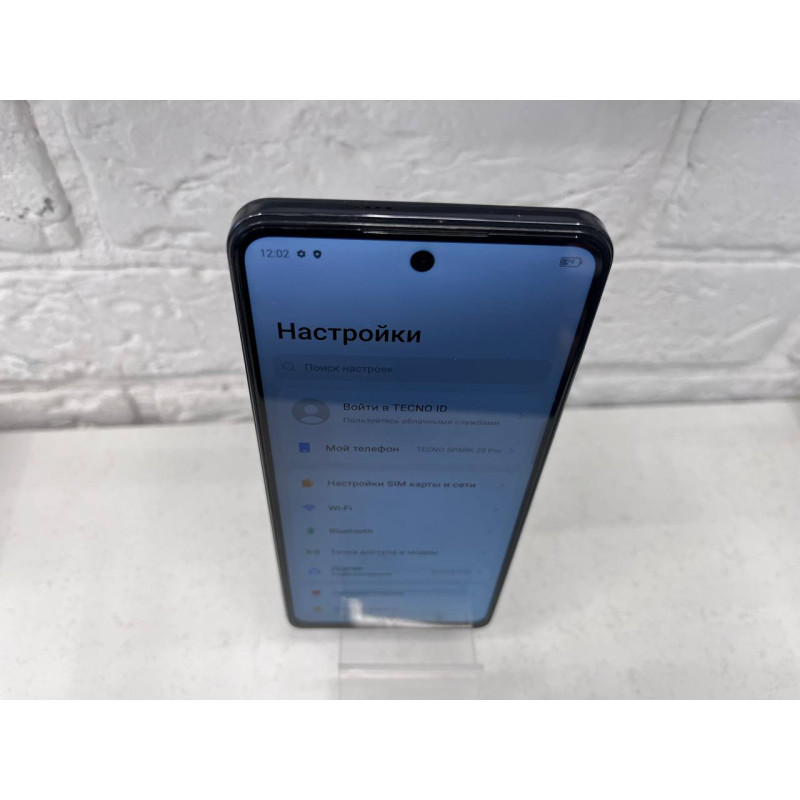 Мобильный телефон Tecno SPARK 20 Pro 8/256 GB            
            б/у