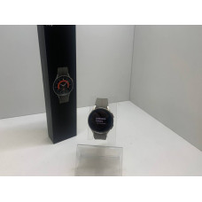Умные Часы Samsung Galaxy Watch 5 44 мм            
            б/у