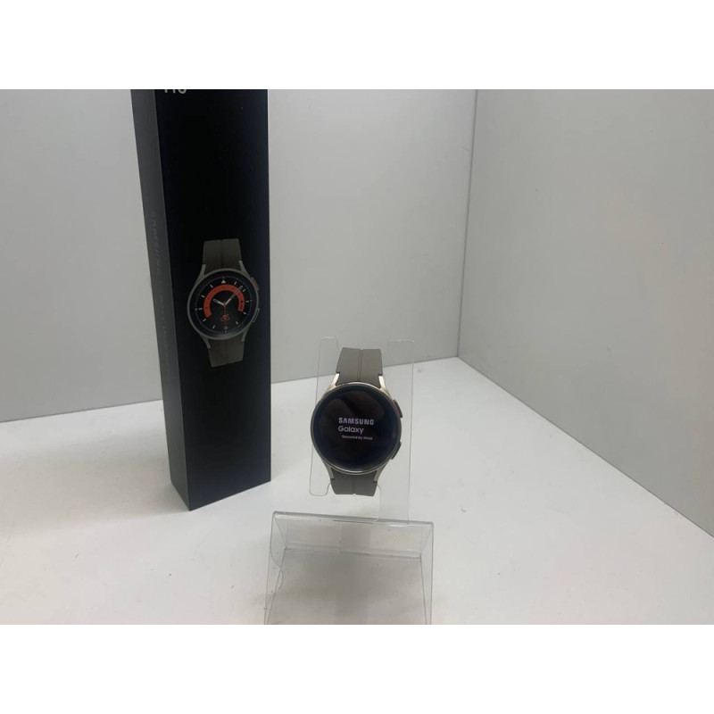 Умные Часы Samsung Galaxy Watch 5 44 мм            
            б/у