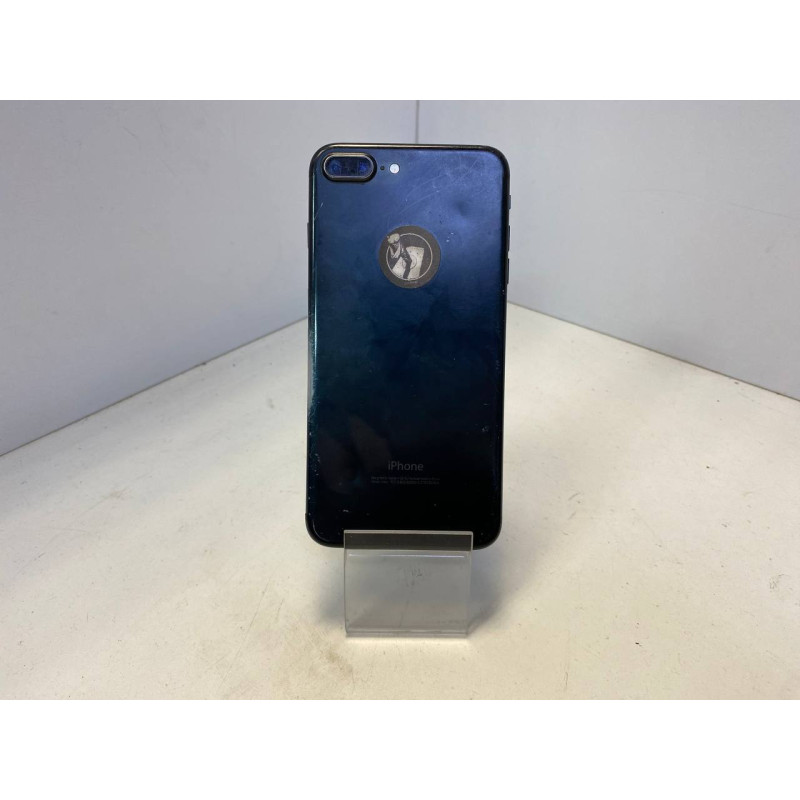 Мобильный телефон Apple iPhone 7 Plus 3/128 GB            
            б/у