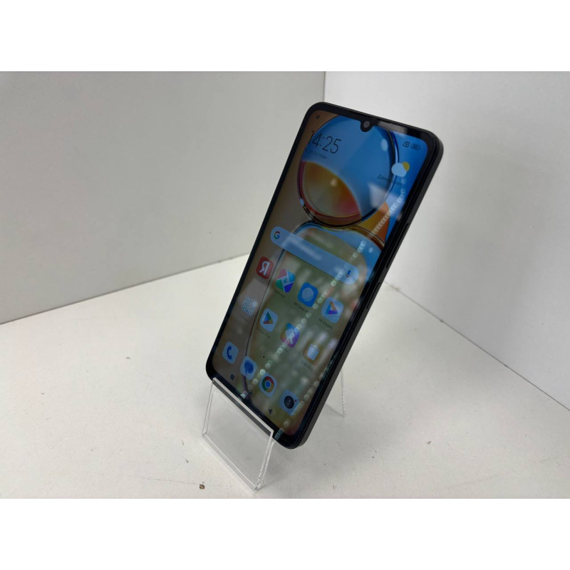 Мобильный телефон Samsung Galaxy A12 4/64 GB            
            б/у