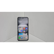 Мобильный телефон Tecno Spark 30C 4/128 GB            
            б/у