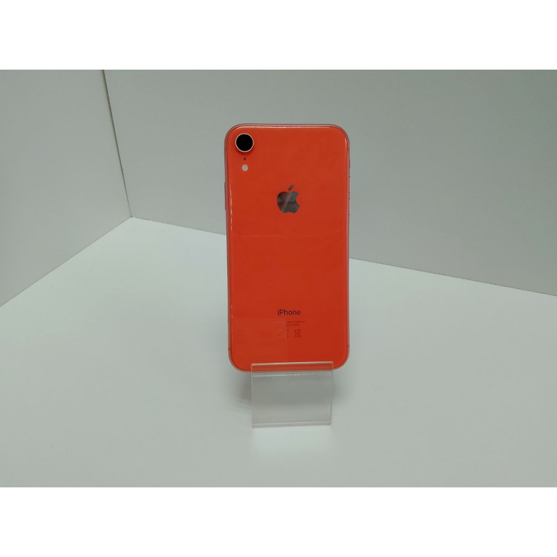 Мобильный телефон Apple iPhone XR 3/64 GB            
            б/у