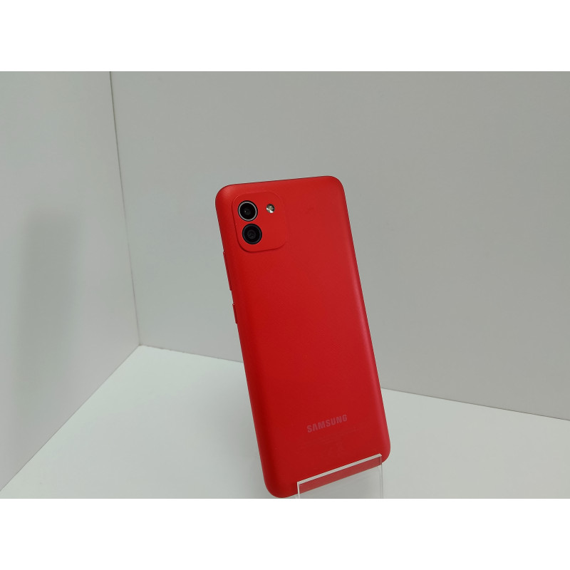Мобильный телефон Samsung Galaxy A03 4/64 GB.            
            б/у