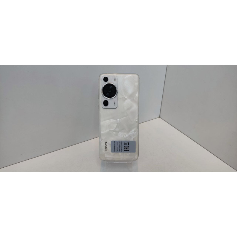 Мобильный телефон Huawei P60 Pro 12/512 GB            
            б/у