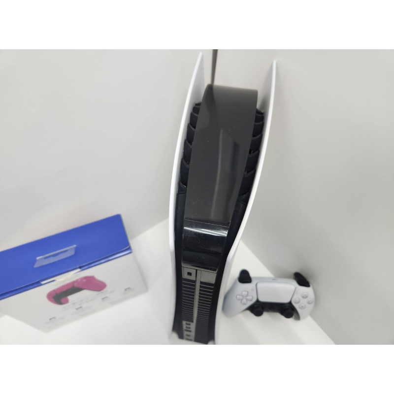 Игровые приставки Sony Playstation 5 670GB (CFI-1218А)            
            б/у
