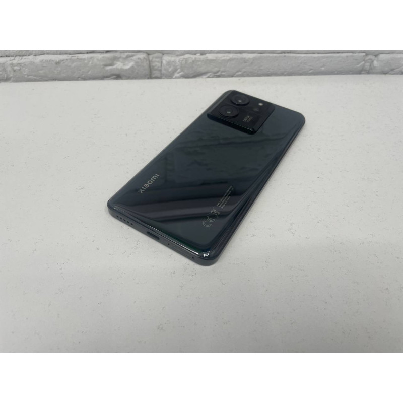 Мобильный телефон Xiaomi 13T 8/256 GB            
            б/у