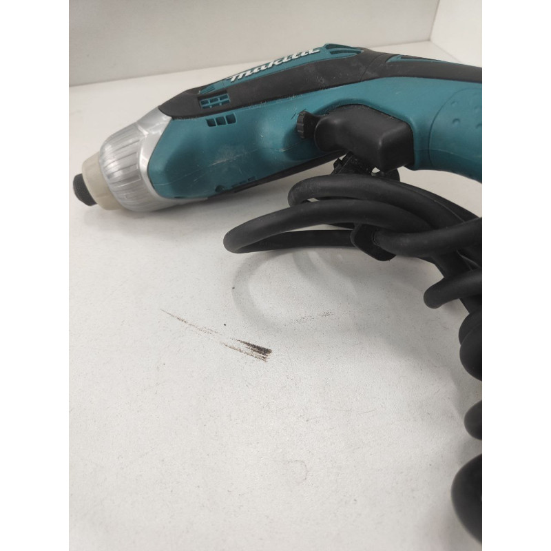 Шуруповерт Makita TD0100            
            б/у