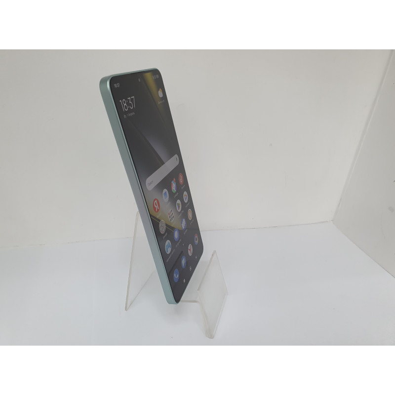 Мобильный телефон Xiaomi POCO F6 12/512 GB            
            б/у