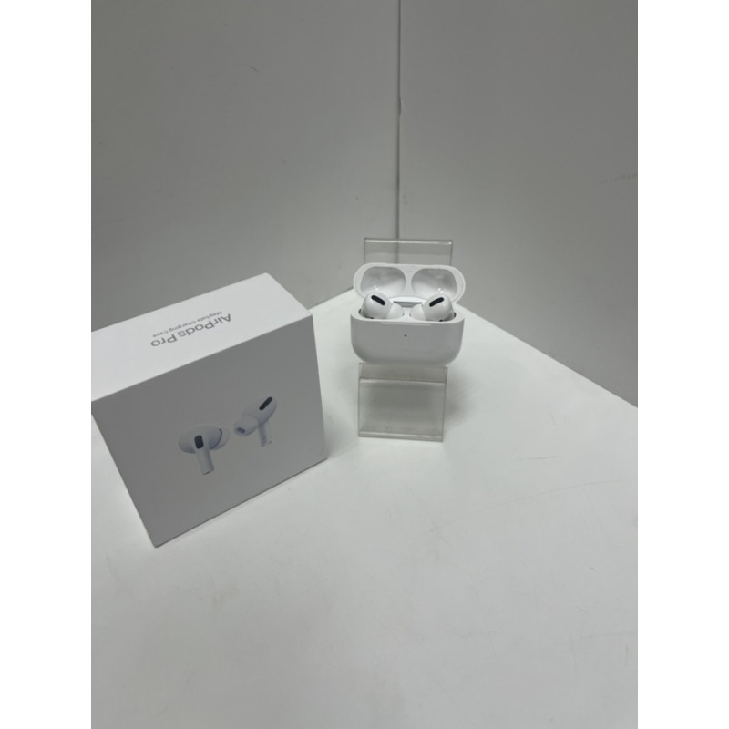 Наушники Беспроводные Внутриканальные Apple AirPods Pro            
            б/у