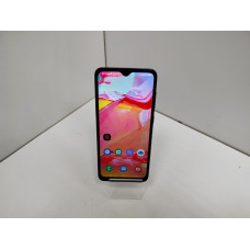 Мобильный телефон Samsung Galaxy A70 (2019) 6/128 GB            
            б/у