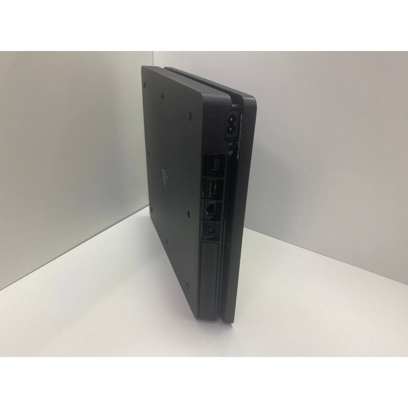 Игровые приставки Sony Playstation 4 SLIM 500GB (CUH-2108A)            
            б/у